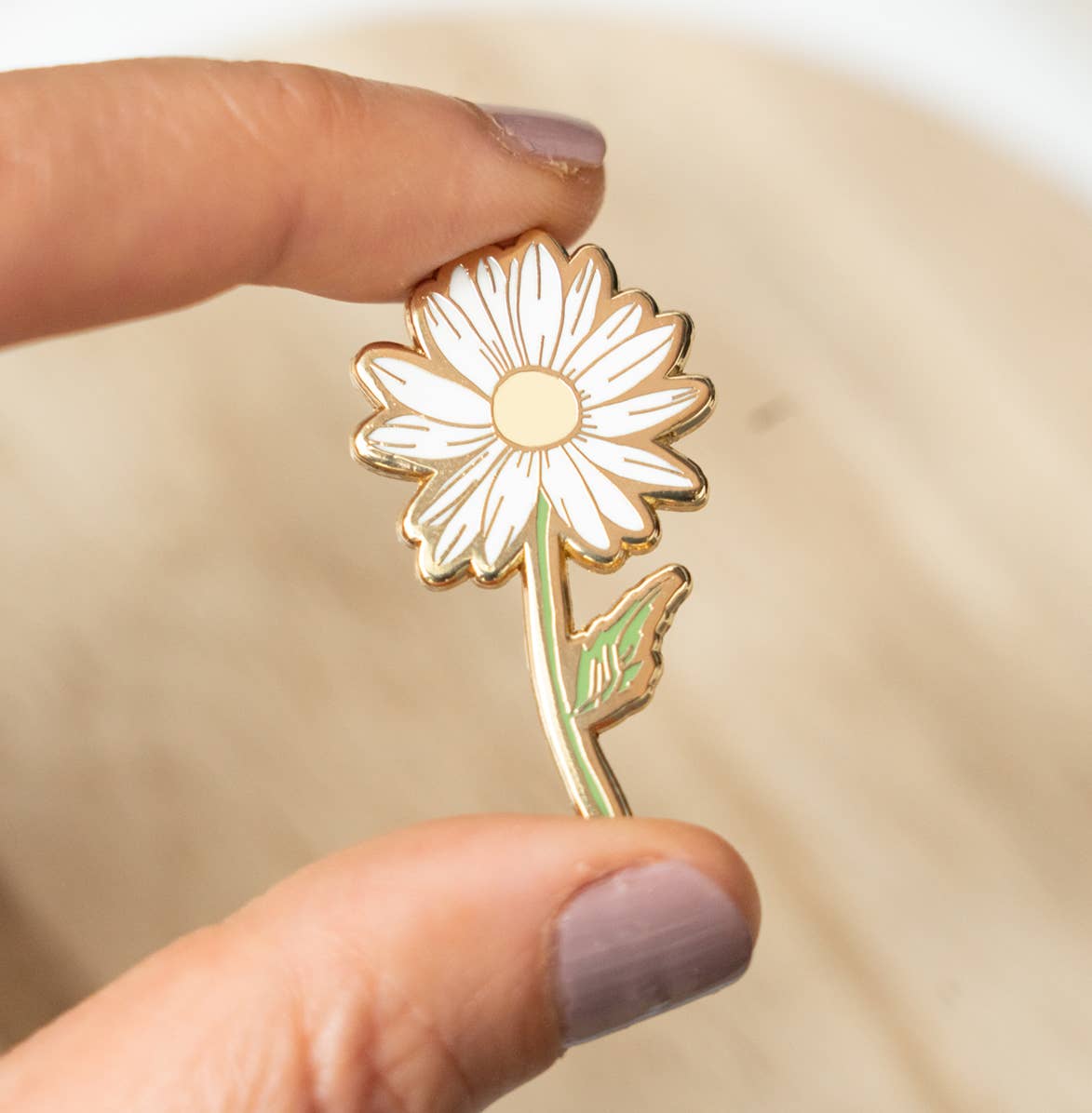 Daisy Pin Flower | Flower Shop Gift items | White Flower