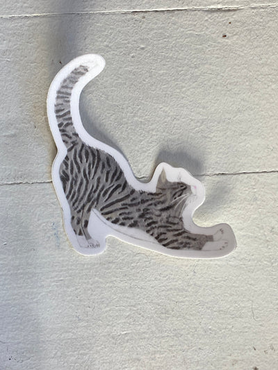 Stretching Cat (Gray)