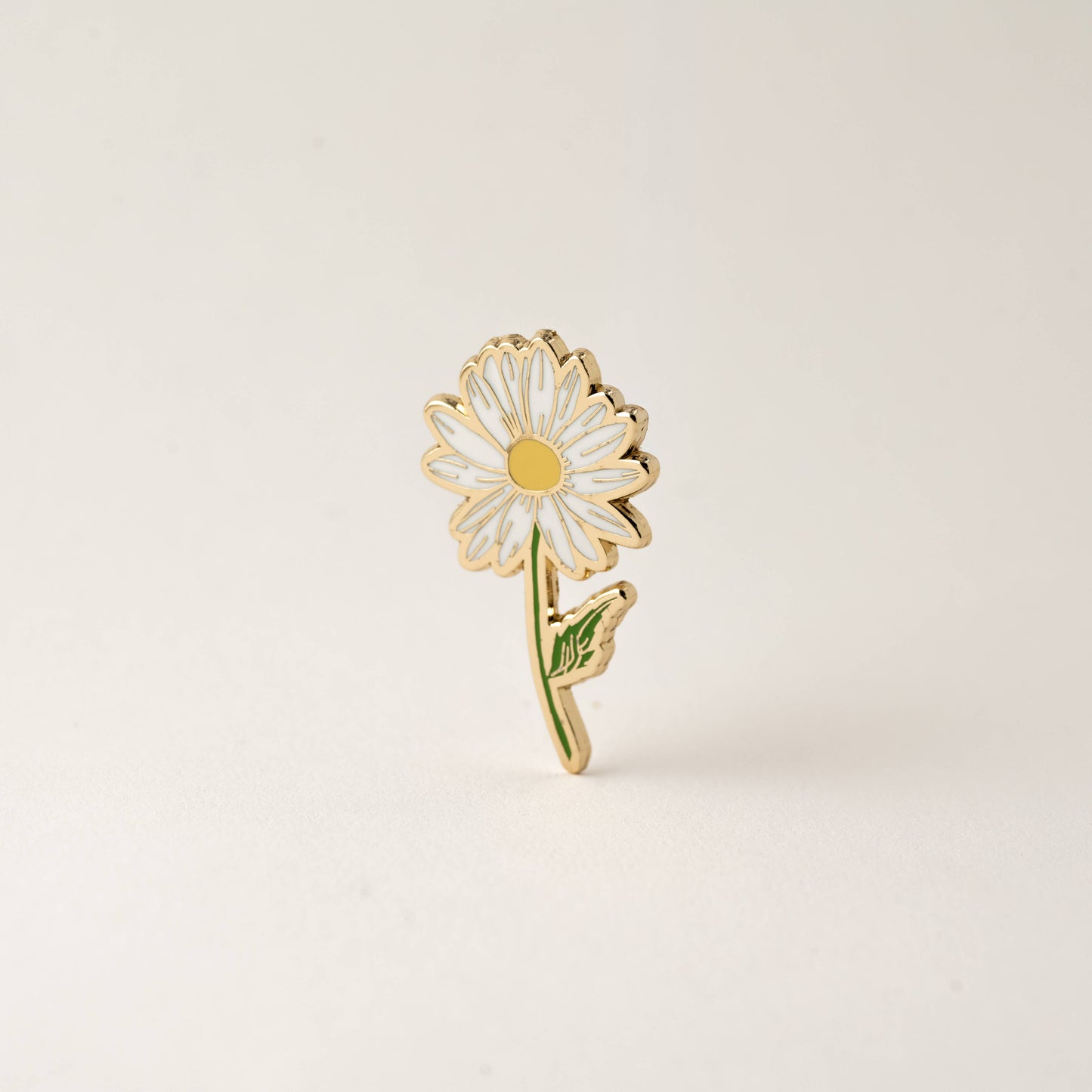 Daisy Pin Flower | Flower Shop Gift items | White Flower