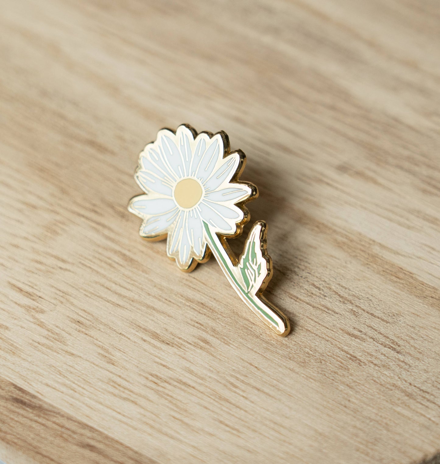 Daisy Pin Flower | Flower Shop Gift items | White Flower